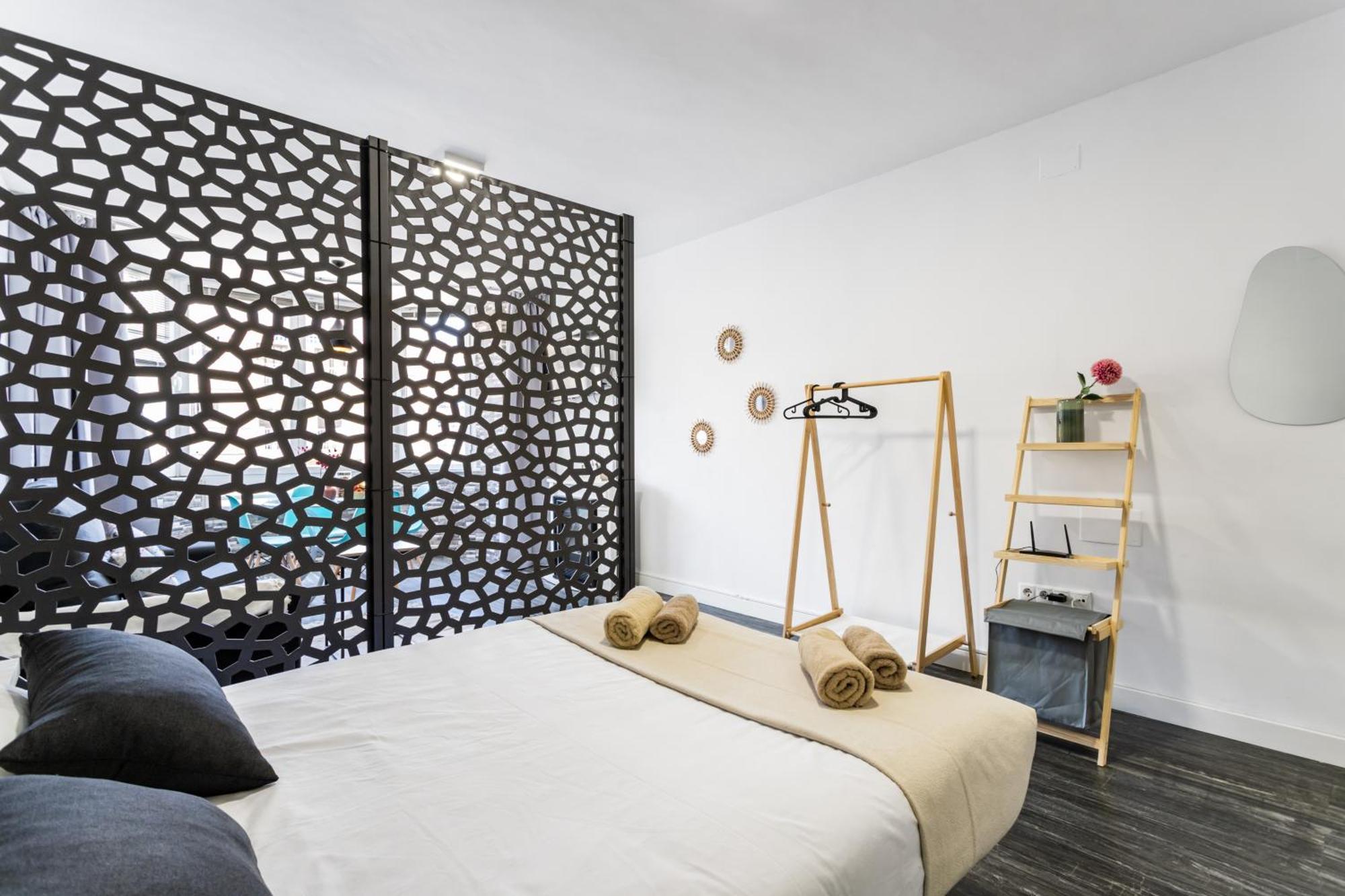 Sur Suites Palmeras 491 Фуэнхирола Экстерьер фото